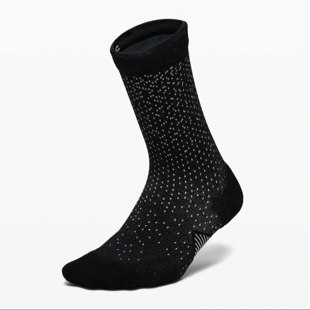 Lululemon Speed Quarter Sock *Reflective in Black / Vapor